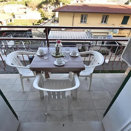 Bilocale Lavanda - 100 Mt. Dal Mare Con Clima Apartman *
