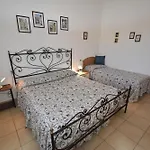 Bilocale Lavanda - 100 Mt. Dal Mare Con Clima Appartamento Marina di Campo
